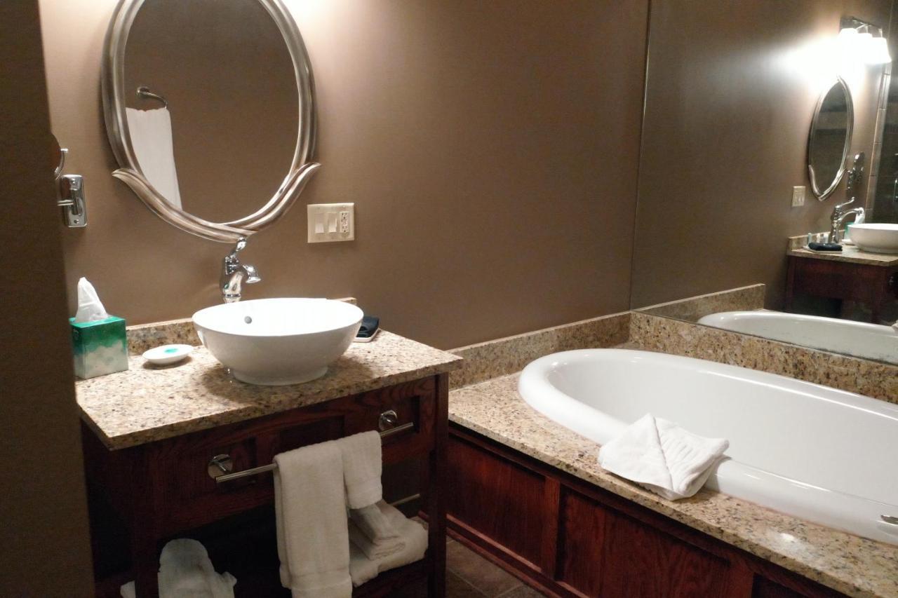 Timberlake Lodge Grand Rapids Dış mekan fotoğraf